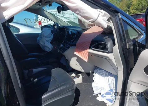 2017 Chrysler Pacifica Touring-L from USA, damaged, VIN 2C4RC1BGXHR785434